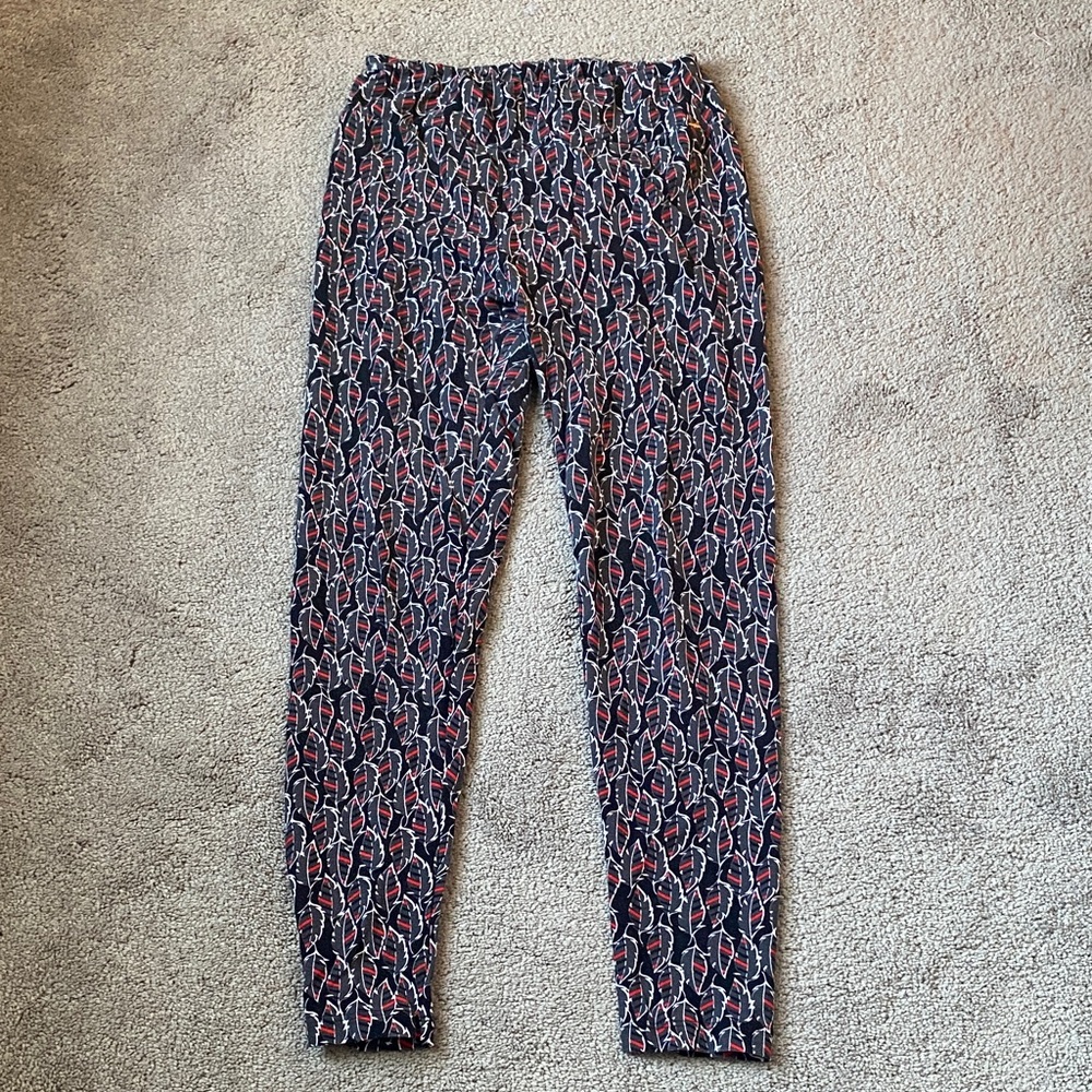 LuLaRoe Leaf Print Leggings SIZE OS Multicolor Buttery Soft Stretch Casual